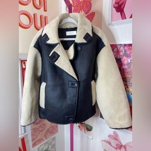 NWOT BLANK NYC Black and Cream Puffer Jacket